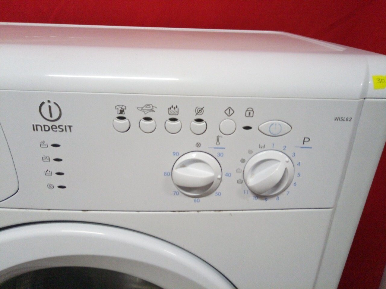 Стиральная машина Indesit WISL 82